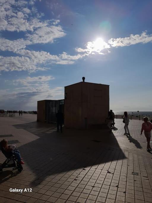Suite Kursaal Met Zeezicht Ostende Exterior foto
